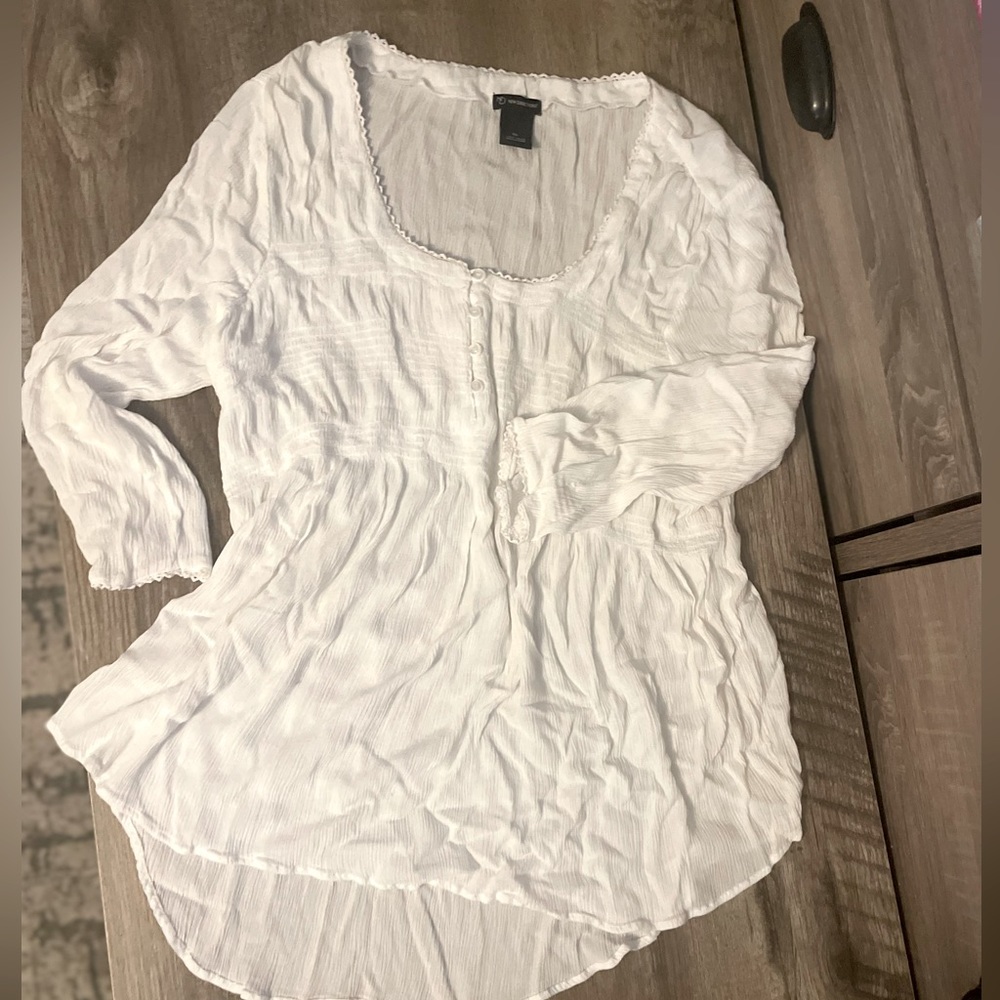 Lightweight white Blouse